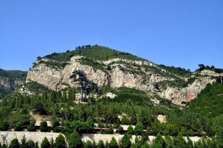 山东山西的山是什么山