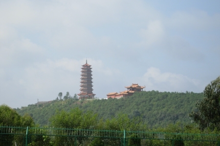 玉龙雪山是在大理还是丽江