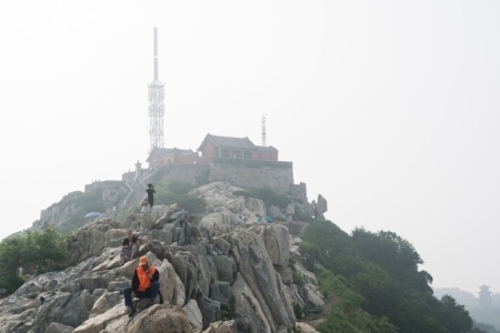 东岳指的是哪座山