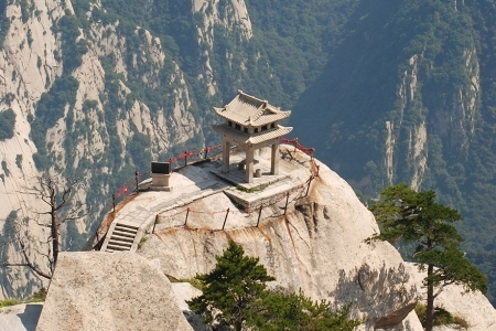 爬华山有危险吗