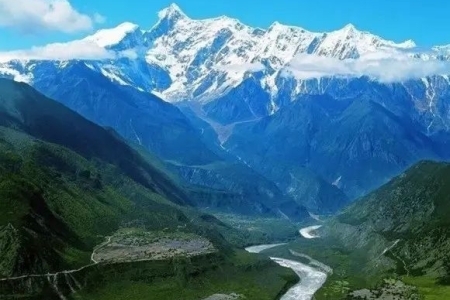 乔戈里峰属于中国吗