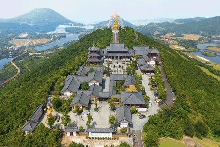 广东深圳凤凰山海拔多少米