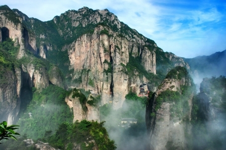 东南第一山是什么山