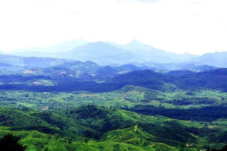 黎母山是指海南哪座山