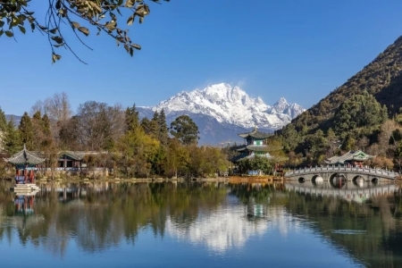 云南丽江玉龙雪山有多高