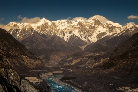 海拔多少米以上才能叫山