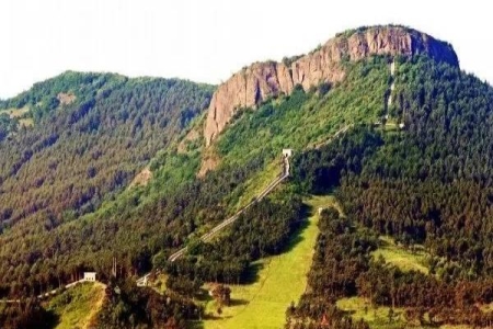 哈尔滨著名山峰有哪些