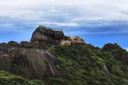 广西十大名山有哪些