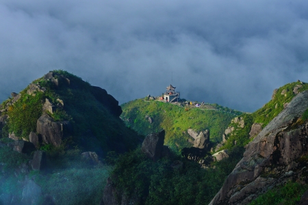 广西十大最高山峰有哪些