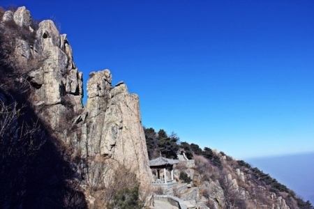 岱宗山具体是指什么地方