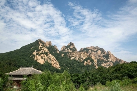 河北秦皇岛祖山海拔多少米