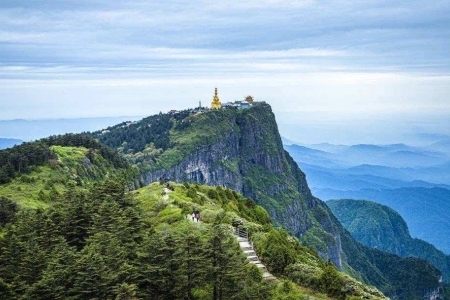 中国最著名的三大名山