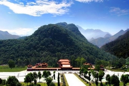 九嶷山因何名闻天下