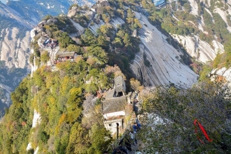 泰山和华山哪个难爬