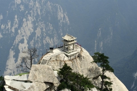 五岳最高的山华山