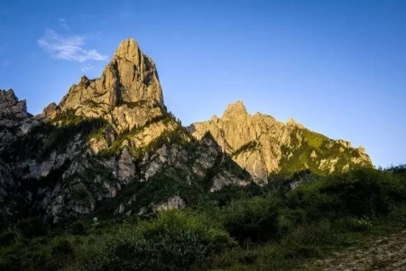 甘肃最高山峰有哪些