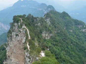 神龙山