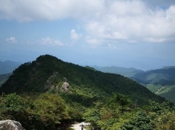 白马山
