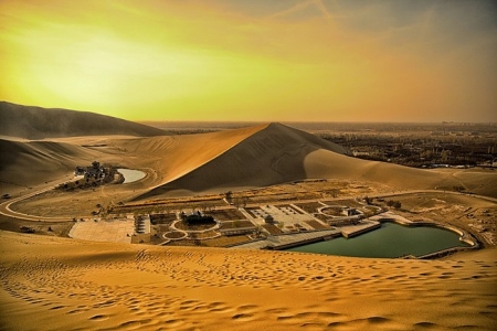 鸣沙山为什么叫鸣沙山