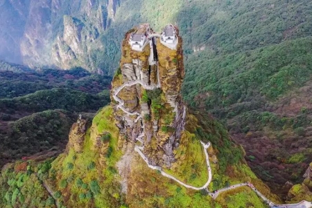 梵净山要爬几个小时