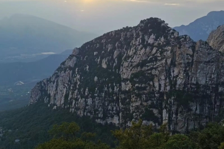 徒步嵩山需要几个小时呢